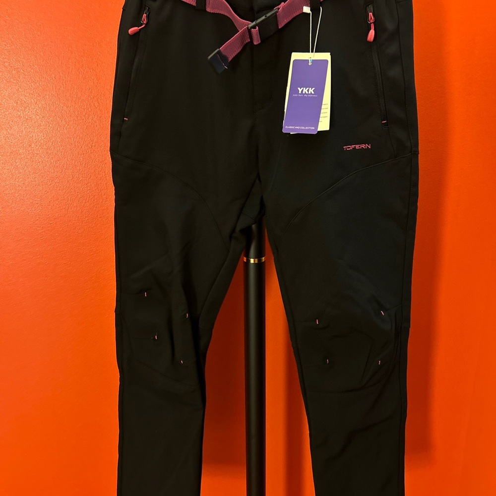 Tofern Nature Hiking Pants Women's Size‎ S black with Pink Embroidery Outdoors